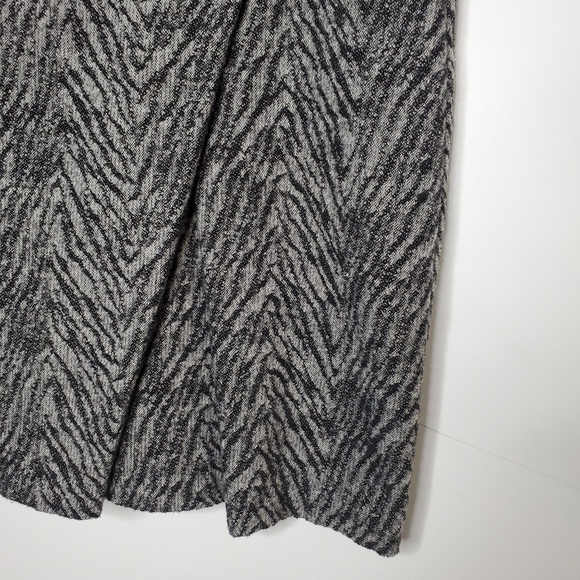 POINT ZERO wool blend tiger print mini skirt - Picture 2 of 8